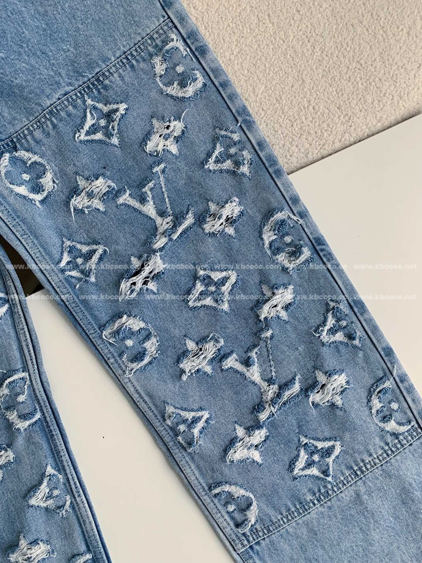 「#4010」Costumes Louis Vuitton