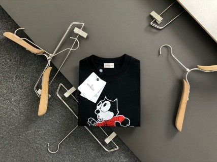 「#4253」Moncler Spring and Summer Black Cartoon Embroidered T-shirt