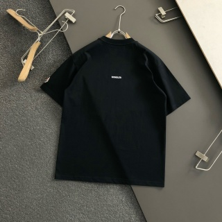 「#4253」Moncler Spring and Summer Black Cartoon Embroidered T-shirt
