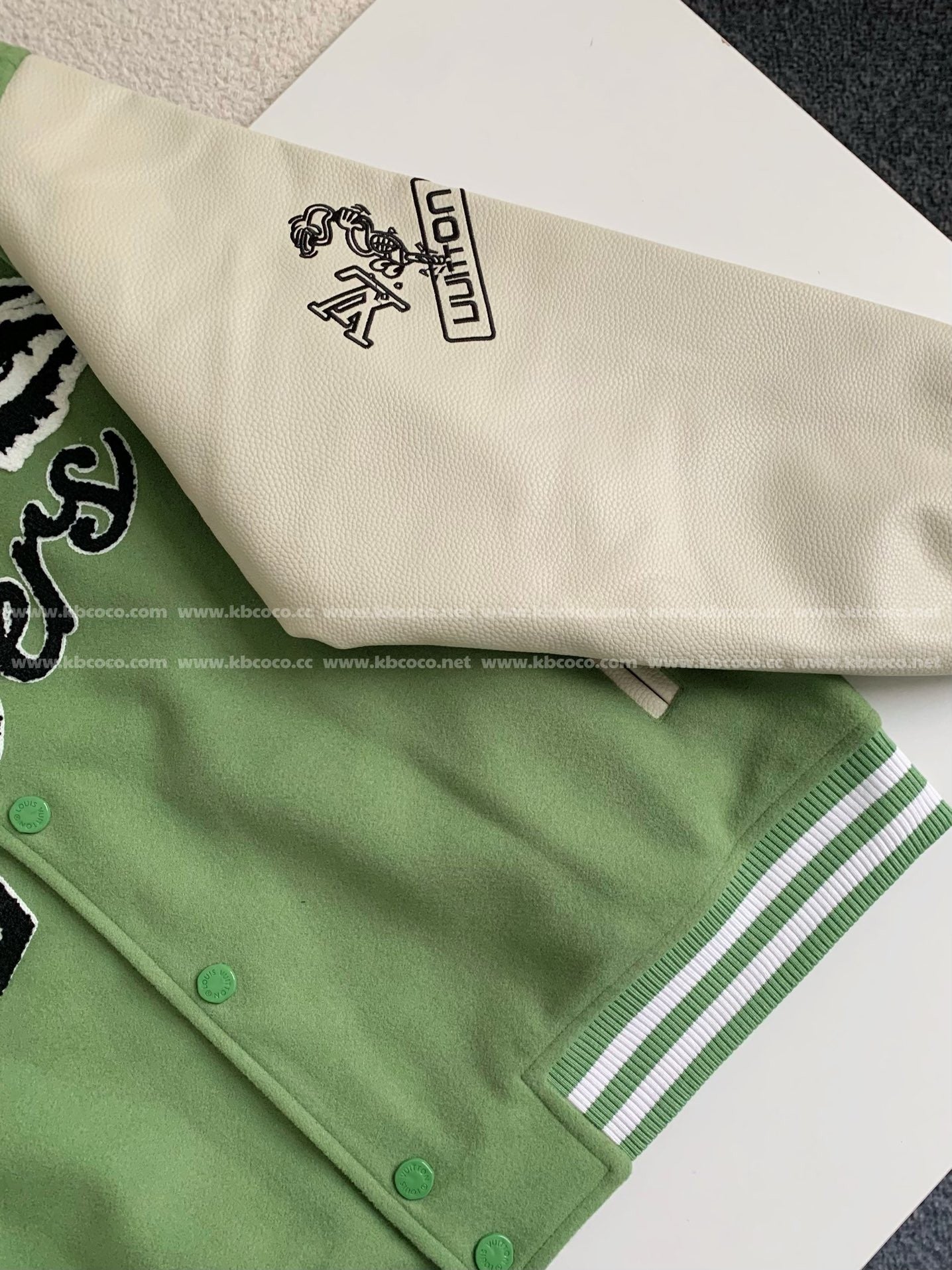 Veste Louis Vuitton « #4290 »