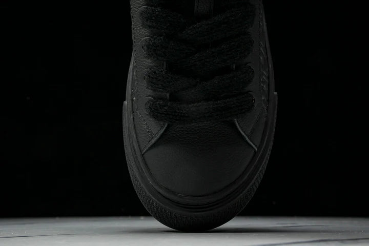 D1or B33 Gravity Leather 'Oblique Triple Black'