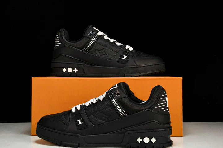 Louis Vuittоп Trainer Low 'Black Embossed'