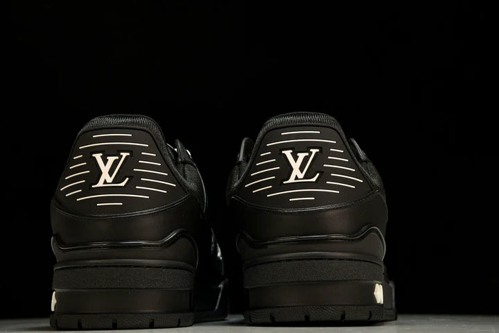 Louis Vuittоп Trainer Low 'Black Embossed'