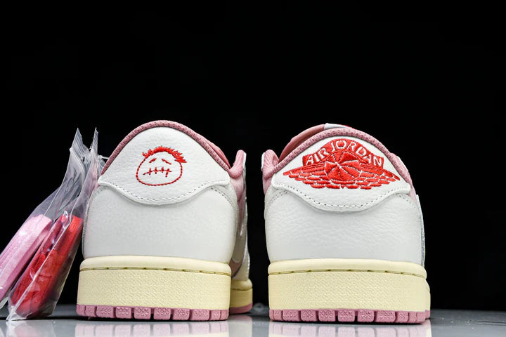 Travis Scott AJ1 Retro Low OG 'Shy Pink'