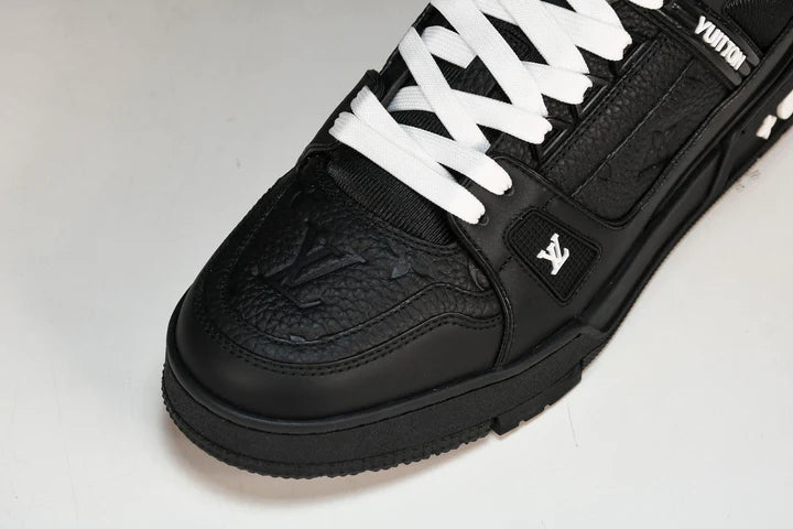 Louis Vuittоп Trainer Low 'Black Embossed'