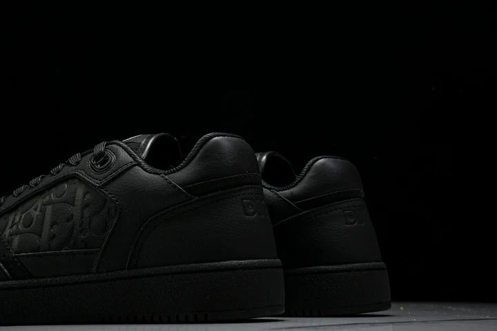 D1or B27 Low Gravity Leather 'Triple Black'