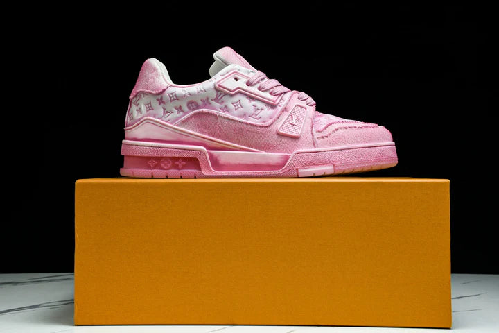 Louis Vuittоп Trainer Low 'Pink Distressed'