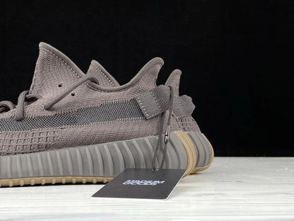 Yzy Boost 350 v2 Cinder Non-Reflective