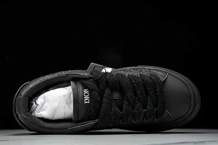 D1or B33 Gravity Leather 'Oblique Triple Black'