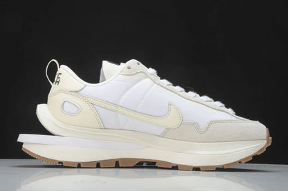 Sacai VaporWaffle ‘Sail Gum’