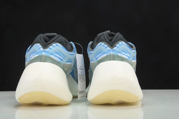 Yzy 700 V3 Arzareth