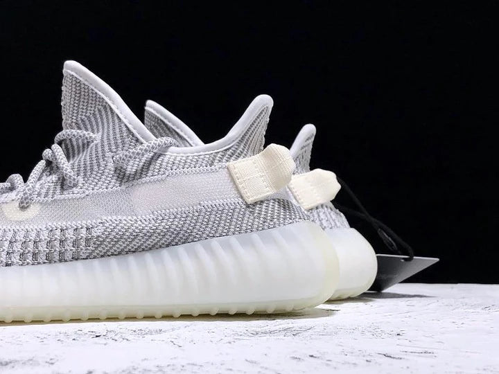 Yzy Boost 350 v2 Static Non-Reflective